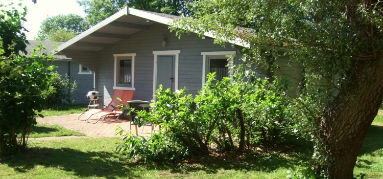 Holzblockhaus auf Pferdehof Kranichweide